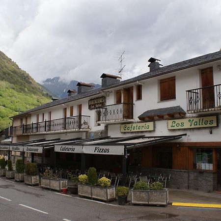 Hostal Los Valles Bielsa Exteriér fotografie