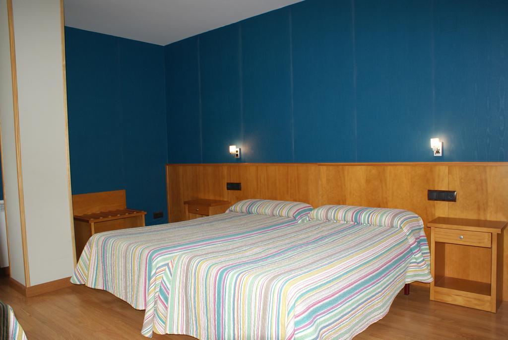 Hostal Los Valles Bielsa Exteriér fotografie