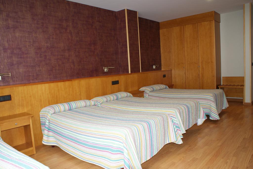 Hostal Los Valles Bielsa Exteriér fotografie